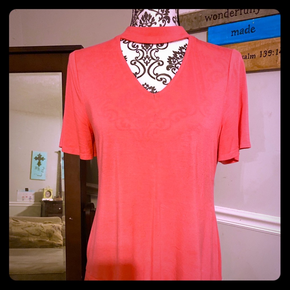 🔥 SEXY Little GORGEOUS Coral Top ❤️